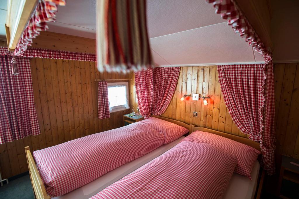 Hotel Waldgasthaus Lehmen Weissbad Camera foto